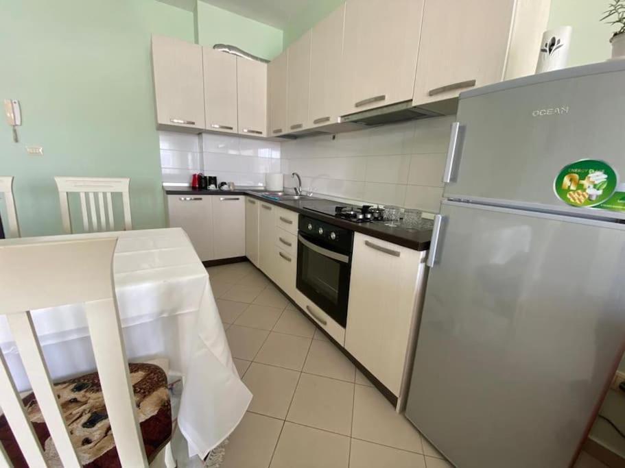 Gold Key Apartments, Durres Beach Exterior foto